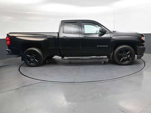 Used 2017 Chevrolet Silverado 1500 W/T w/ Black Out Edition image 3