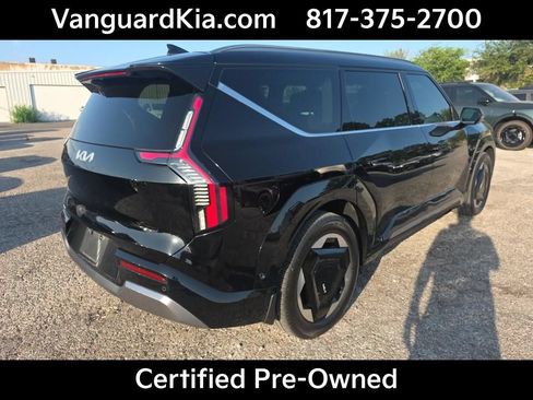 Certified 2024 Kia EV9 Land AWD/4WD image 3