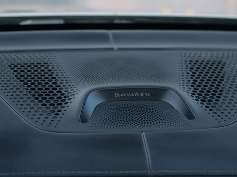 Used 2022 BMW X5 M Competition w/ Ultimate Package image 24