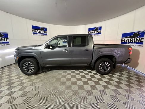 Used 2025 Nissan Frontier SL AWD/4WD image 13