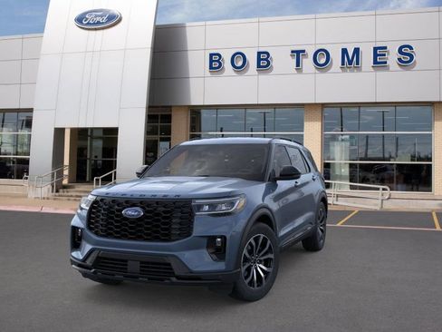 New 2025 Ford Explorer ST-Line w/ Premium Package image 2