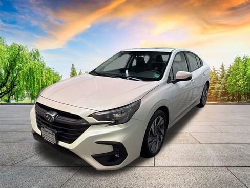 Certified 2025 Subaru Legacy Limited image 8