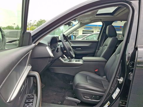 Used 2024 MAZDA CX-90 3.3 Turbo w/ Preferred Plus AWD/4WD image 17