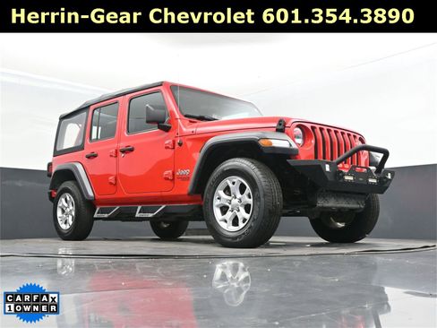 Used 2018 Jeep Wrangler Unlimited Sport image 45