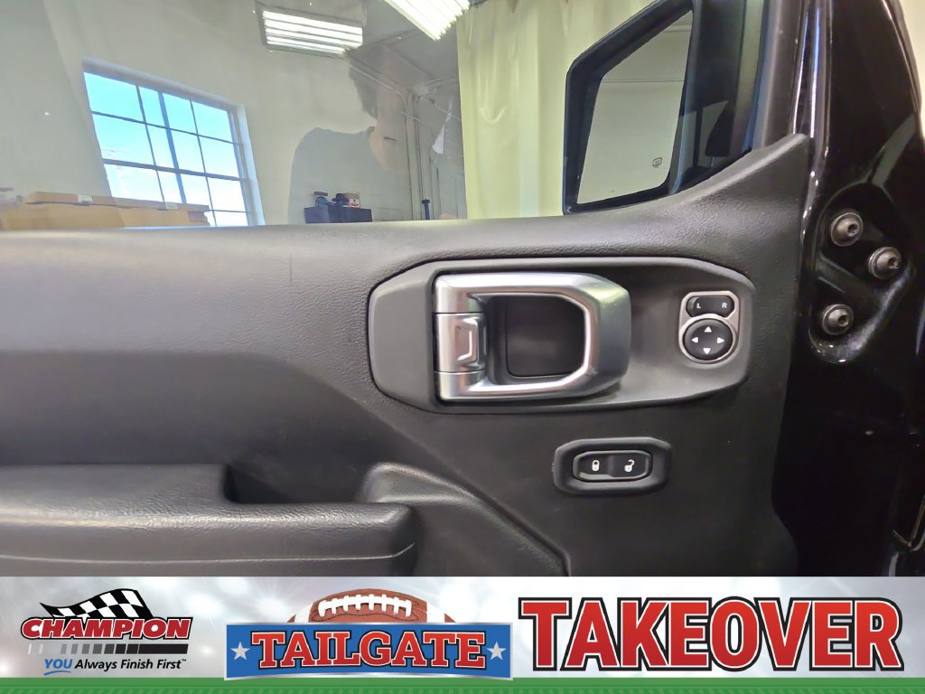 Used 2022 Jeep Gladiator Sport AWD/4WD image 31