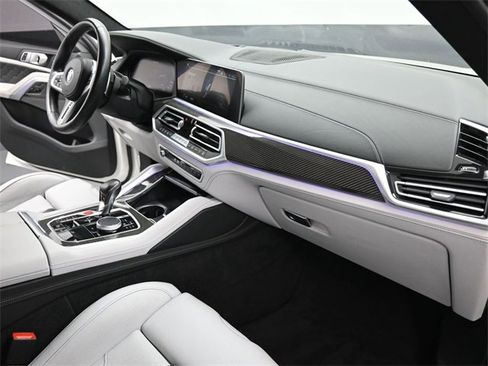 Used 2022 BMW X6 M Base w/ Competition Package image 26