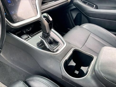Used 2020 Subaru Outback Limited image 19
