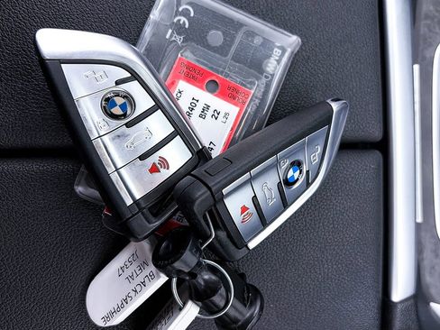 Used 2022 BMW X5 xDrive40i w/ Climate Comfort Package AWD/4WD image 29