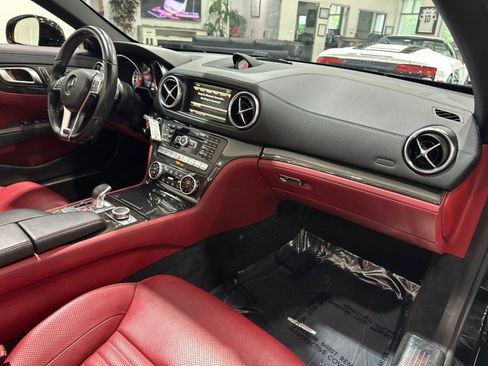 Used 2016 Mercedes-Benz SL 550 image 51