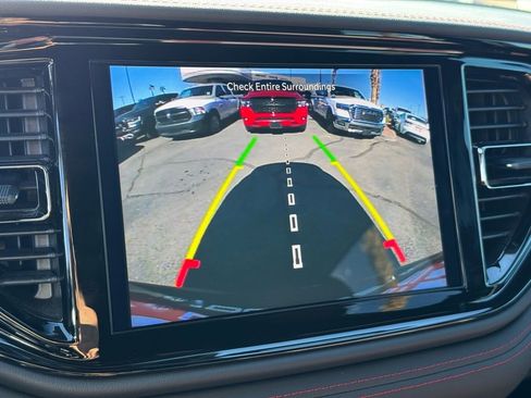 Used 2024 Dodge Durango GT image 31