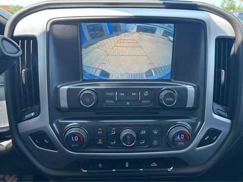 Used 2018 GMC Sierra 1500 SLT w/ SLT Premium Package AWD/4WD image 22