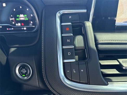 Certified 2022 GMC Yukon AT4 image 16