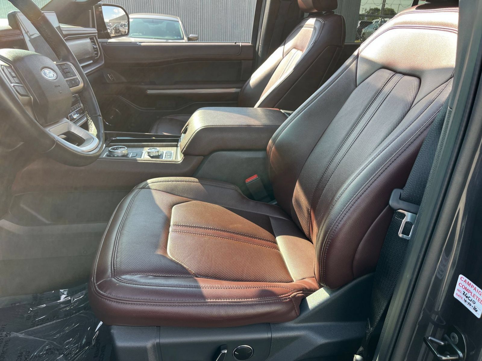 Used 2024 Ford Expedition Limited AWD/4WD image 41