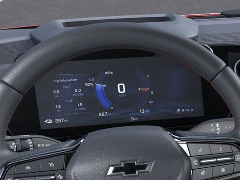 New 2025 Chevrolet Equinox EV RS image 18