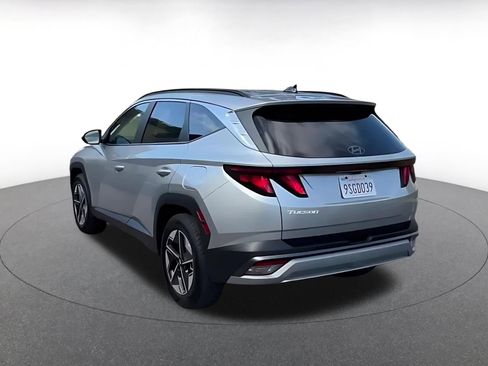 Used 2025 Hyundai Tucson SEL AWD/4WD image 11