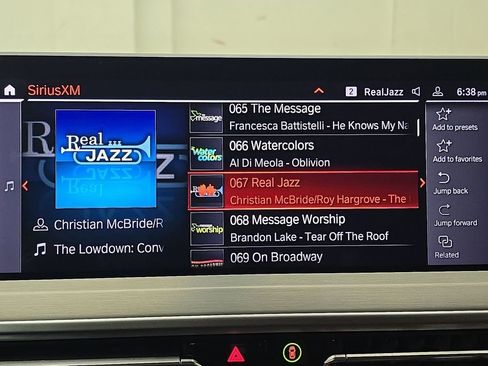 Certified 2025 BMW X4 xDrive30i w/ Premium Package image 17