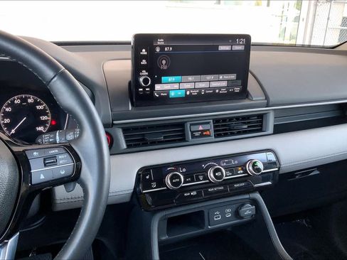 Used 2023 Honda Pilot EX-L image 15