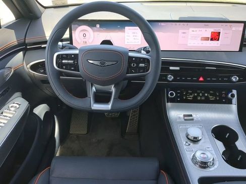 Used 2026 Genesis GV70 2.5T Sport Prestige AWD/4WD image 15