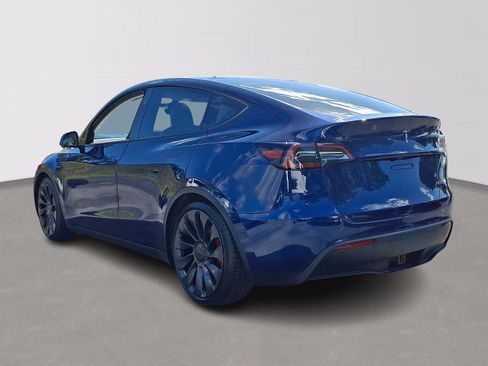 Used 2023 Tesla Model Y Performance AWD/4WD image 4