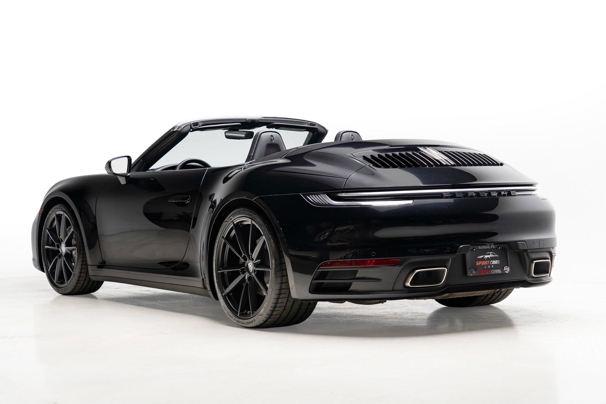 Used 2021 Porsche 911 Carrera image 10
