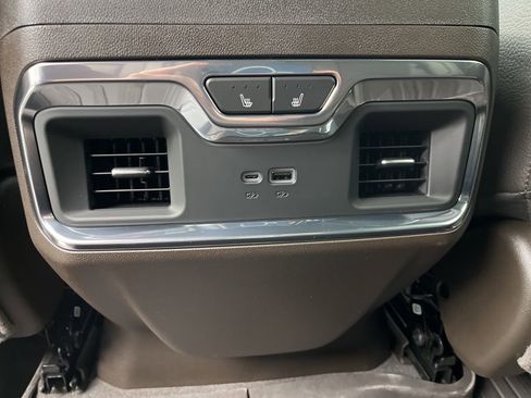 New 2026 GMC Sierra 2500 Denali w/ Denali Reserve Package AWD/4WD image 23