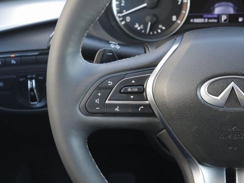 Used 2022 INFINITI QX50 Essential image 19