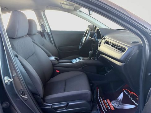 Used 2019 Honda HR-V LX image 20