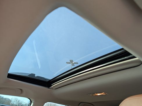 Used 2022 Subaru Outback Touring AWD/4WD image 22