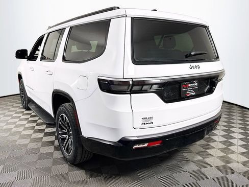 New 2026 Jeep Grand Wagoneer 4WD w/ Premium Group I image 5