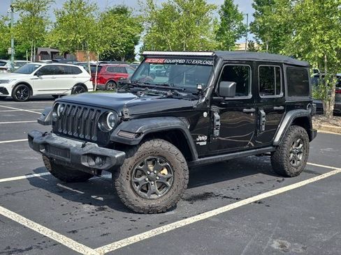 Used 2018 Jeep Wrangler Unlimited Sport AWD/4WD image 1