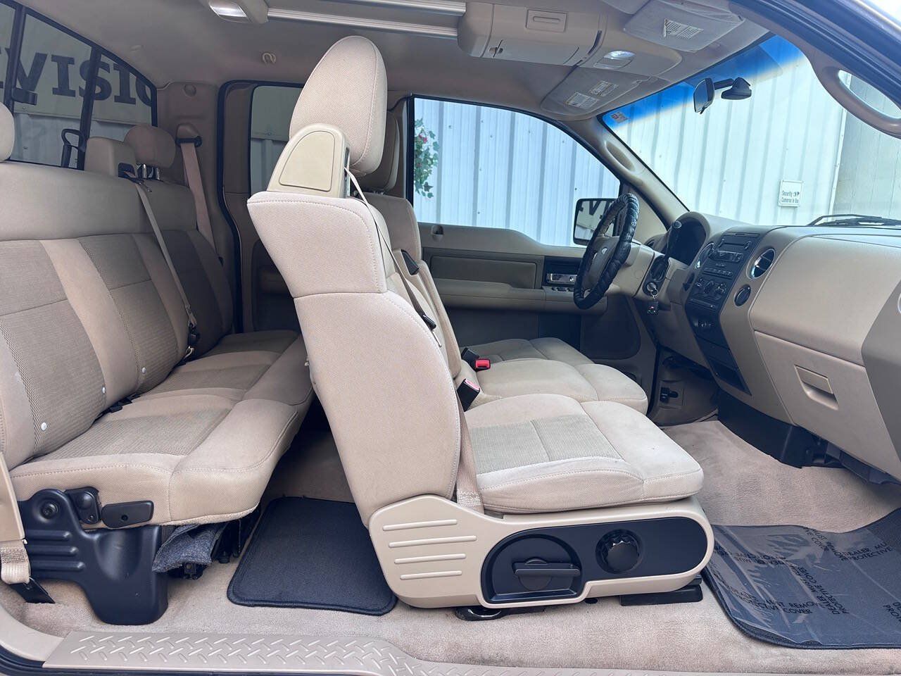 Used 2004 Ford F150 XL RWD image 12