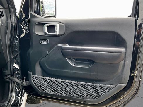 Used 2020 Jeep Wrangler Unlimited Sport AWD/4WD image 20