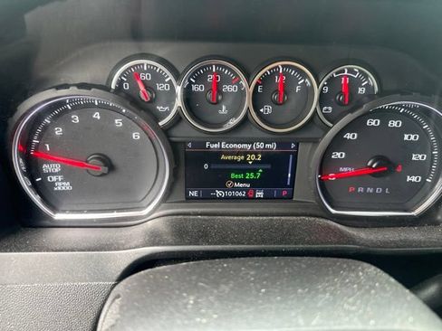 Used 2021 Chevrolet Silverado 1500 LT Trail Boss w/ Convenience Package II AWD/4WD image 10