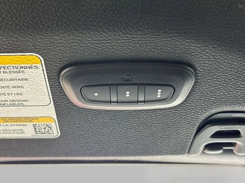 Used 2024 Jeep Wrangler Unlimited w/ Convenience Group AWD/4WD image 26