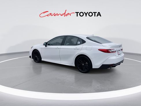 Used 2026 Toyota Camry SE image 6