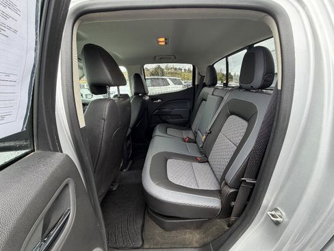 Used 2016 Chevrolet Colorado Z71 image 3