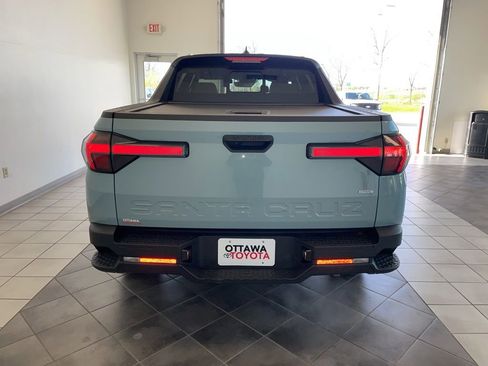 Used 2025 Hyundai Santa Cruz SEL AWD/4WD image 6