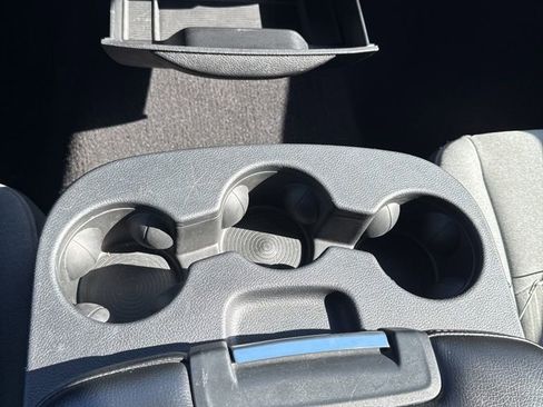 Used 2024 RAM 1500 Classic SLT image 14