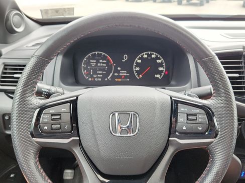 Used 2024 Honda Ridgeline Black Edition image 19