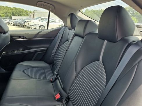 Used 2024 Toyota Camry SE FWD image 32