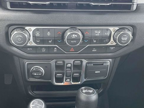 New 2026 Jeep Wrangler Sport S image 30