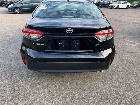 Used 2024 Toyota Corolla LE FWD image 10