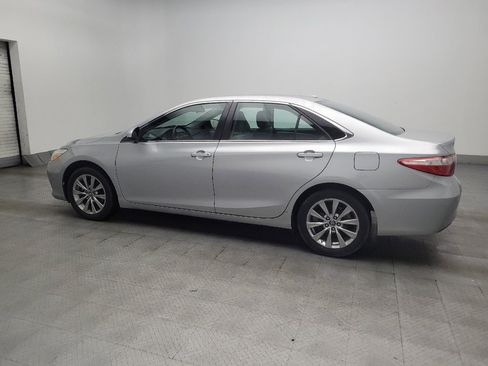 Used 2017 Toyota Camry XLE FWD image 3
