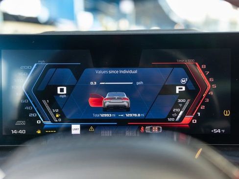 Used 2025 BMW M4 Competition w/ Executive Package image 43