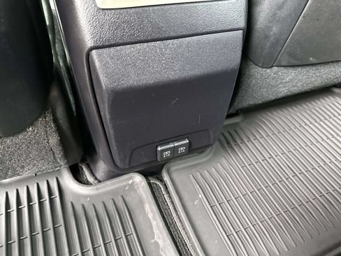Used 2021 Lexus RX 350 AWD w/ Premium Package image 11
