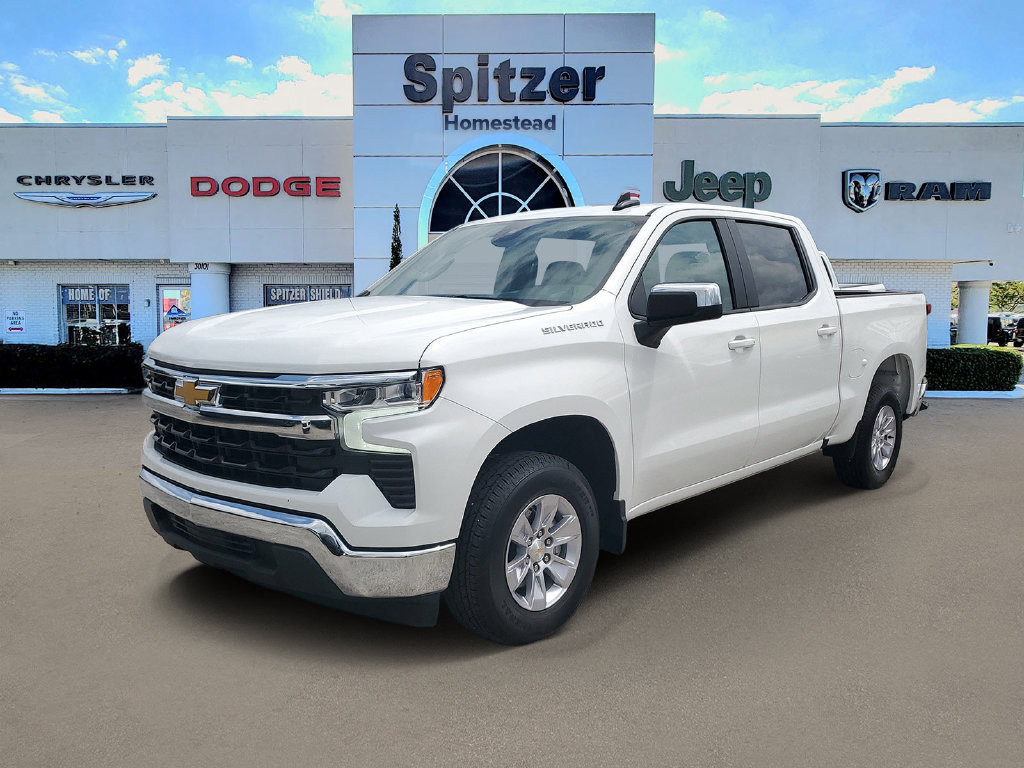 Used 2026 Chevrolet Silverado 1500 LT RWD image 4