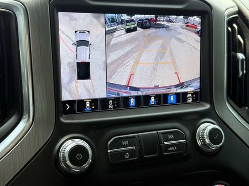 Used 2022 GMC Sierra 2500 Denali w/ Denali Ultimate Package AWD/4WD image 17