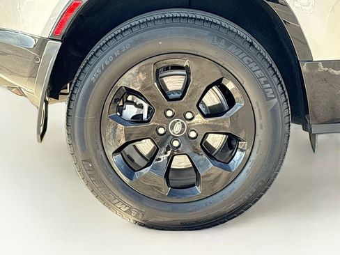 Used 2022 Land Rover Defender 90 X-Dynamic SE AWD/4WD image 31