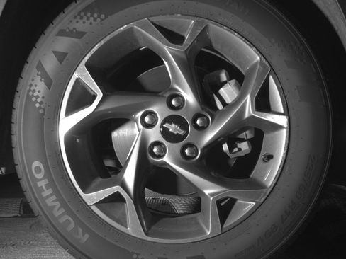 Used 2025 Chevrolet Trax LT image 13