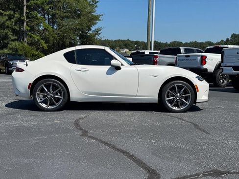 Used 2023 MAZDA MX-5 Miata Grand Touring RWD image 2